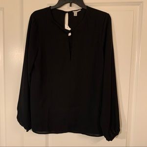 Halogen long sleeved blouse - size medium